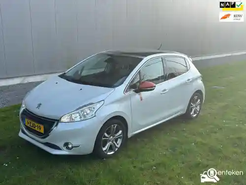 Peugeot 208 1.2 PureTech 82 2015