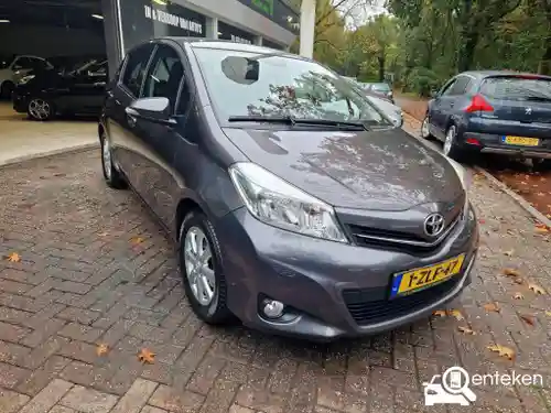 Toyota Yaris 1.0 2013