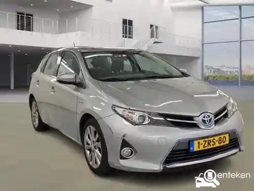 Toyota Auris 1.8 Hybrid 2014