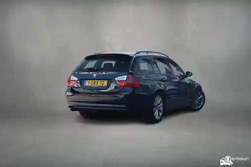 BMW 318i Touring 2008