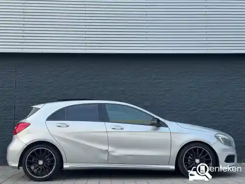 Mercedes-Benz A 180 2015