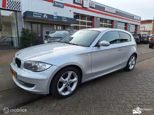 BMW 118i 2009
