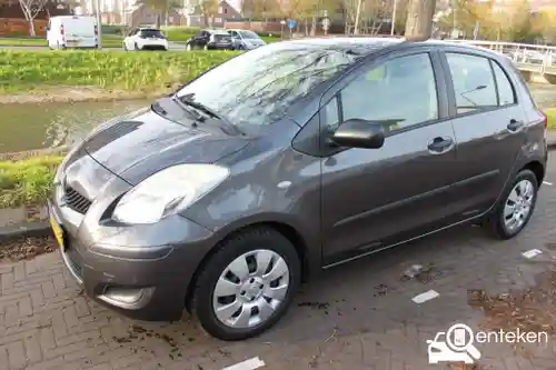 Toyota Yaris 1.33 2010