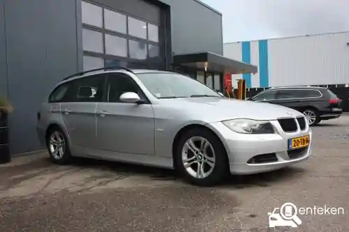 BMW 318i Touring 2006