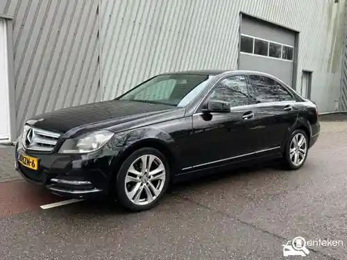 Mercedes-Benz C 200 CDI BlueEFFICIENCY 2012