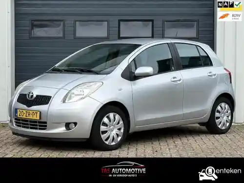 Toyota Yaris 1.3 2008