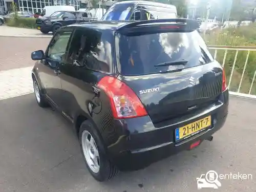 Suzuki Swift 1300 2009