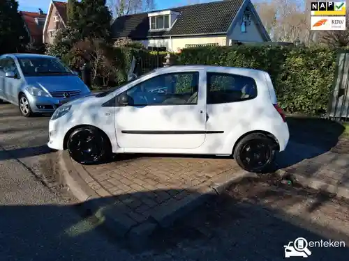 Renault Twingo 1.2 16V LEV 2010