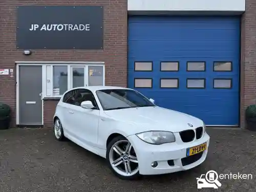 BMW 118i 2010