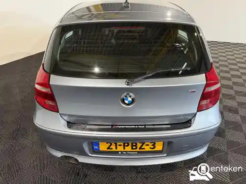 BMW 116i 2011