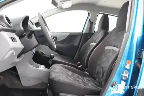 Suzuki Alto 1.0 2011