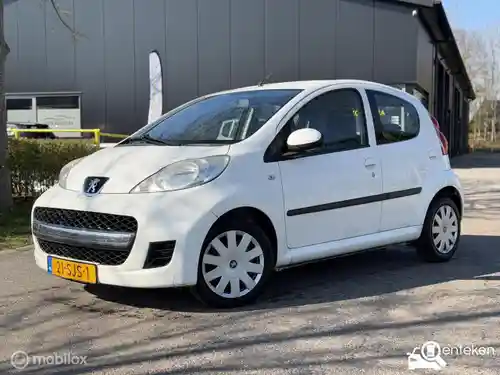 Peugeot 107 1.0 70 2011