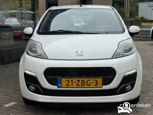 Peugeot 107 1.0 68 2012