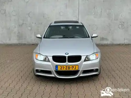BMW 325xi Touring 2006