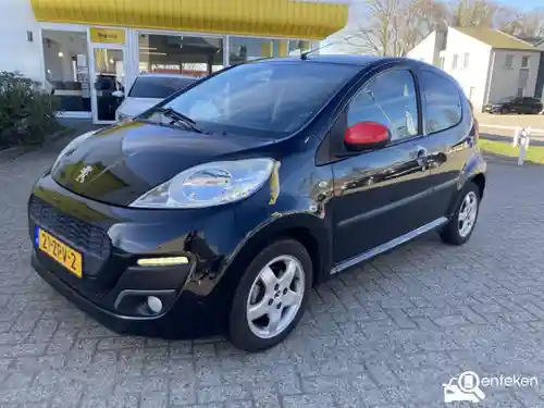 Peugeot 107 1.0 68 2013