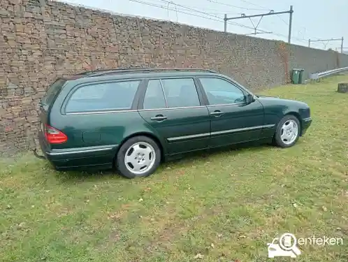 Mercedes-Benz E 200 T-model 2001
