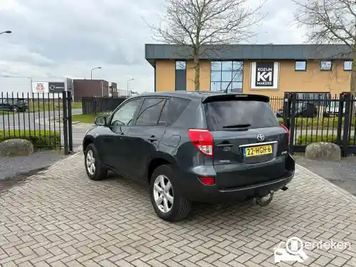 Toyota RAV4 2.0 2008