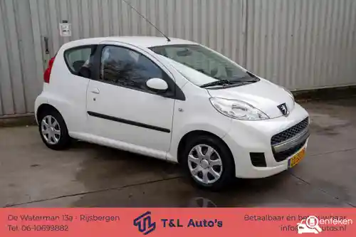 Peugeot 107 1.0 70 2011