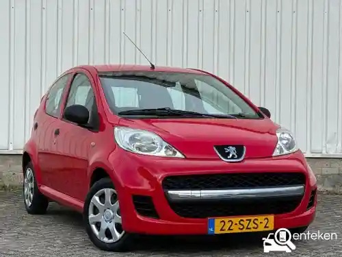 Peugeot 107 1.0 70 2012
