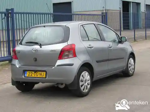 Toyota Yaris 1.3 2006
