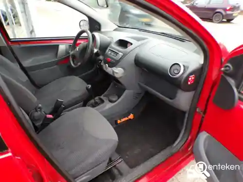 Peugeot 107 1.0 70 2007
