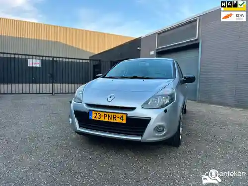 Renault Clio TCe 100 2011