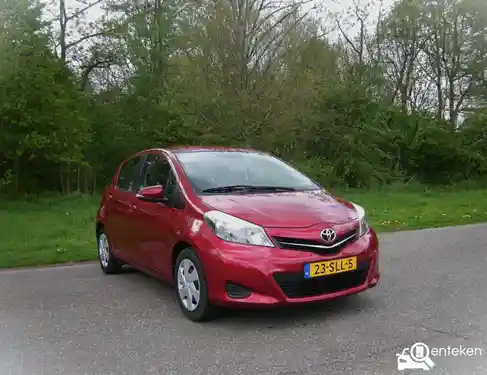 Toyota Yaris 1.0 2011