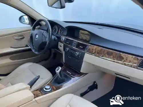 BMW 325i 2006