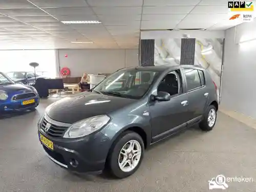 Dacia Sandero 1.6 2008