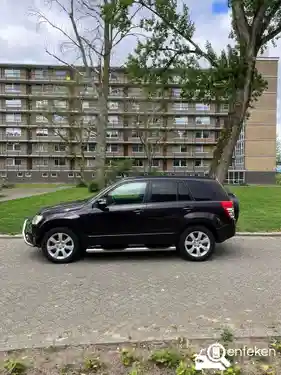 Suzuki Grand Vitara 2.4 2009