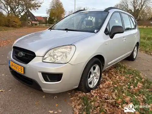 KIA Carens 2.0 2008