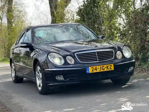 Mercedes-Benz E 240 2002
