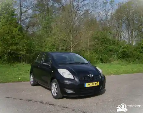 Toyota Yaris 1.33 2010