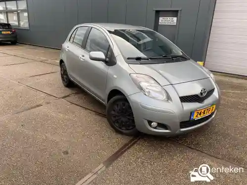 Toyota Yaris 1.33 2010