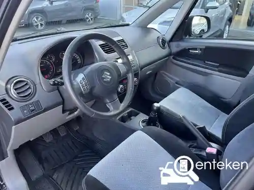 Suzuki SX4 1.6 2011