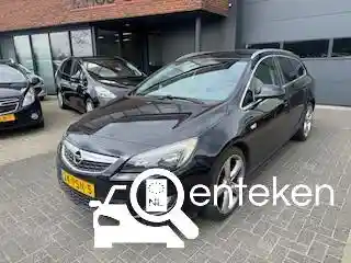 Opel Astra Sports Tourer 1.4 Turbo 2011