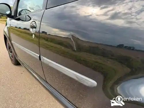 Peugeot 107 1.0 70 2011