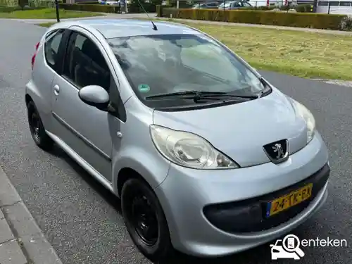 Peugeot 107 1.0 70 2006
