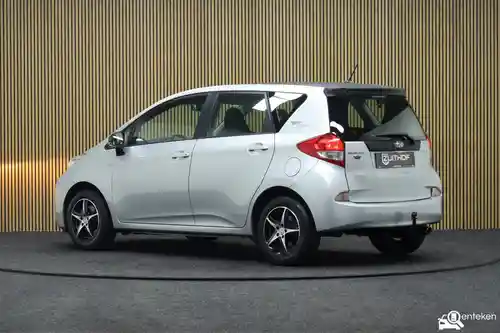 Subaru Trezia 1.3i 2012