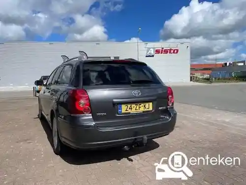 Toyota Avensis 2.0 2008