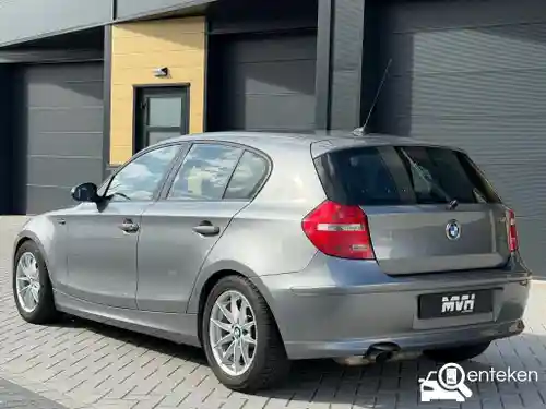 BMW 118i 2009