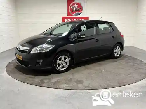 Toyota Auris 1.8 Hybrid 2011