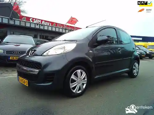 Peugeot 107 1.0 70 2011
