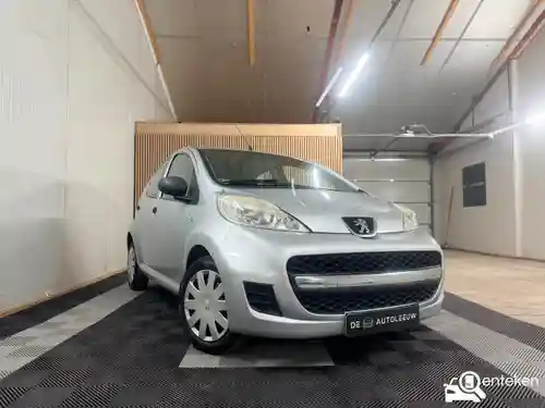 Peugeot 107 1.0 70 2011