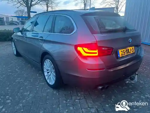 BMW 520i Touring 2012