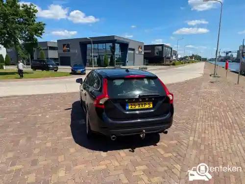 Volvo V60 T4 2012