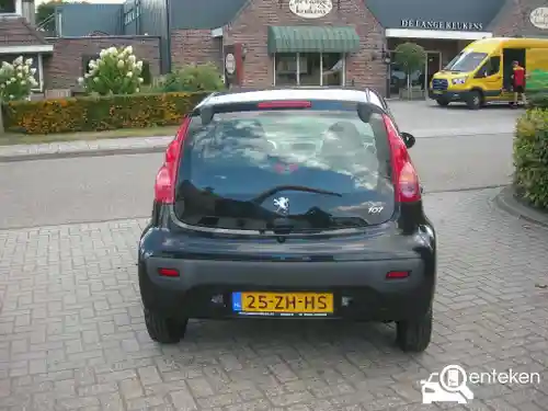 Peugeot 107 1.0 70 2008