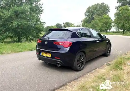 Alfa Romeo Giulietta 2.0 JTDm 16V 2012