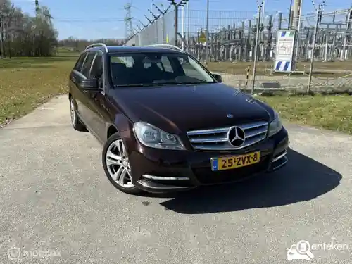 Mercedes-Benz C 200 CDI T-model 2013