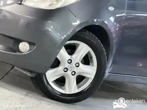 Toyota Yaris 1.3 2009